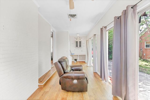 215 E Pine St, Atmore, AL 36502