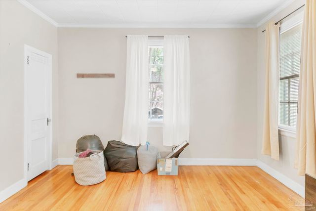 215 E Pine St, Atmore, AL 36502