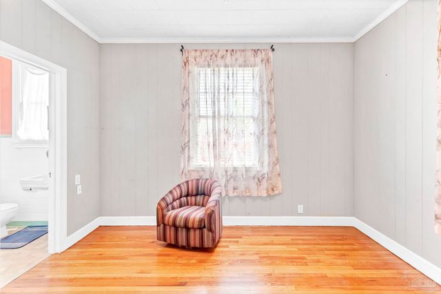 215 E Pine St, Atmore, AL 36502