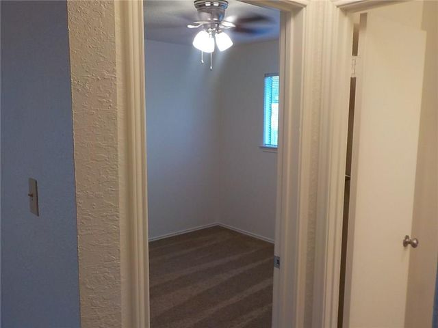 523 Cutty TRL A, Lakeway, TX 78734