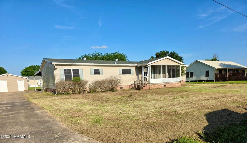 105 Tesa Drive, Scott, LA 70583