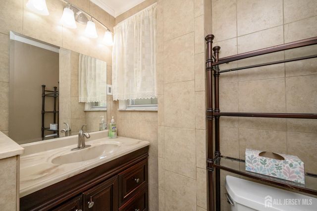 94 Van Buren Street, Newark, NJ 07105