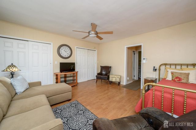 94 Van Buren Street, Newark, NJ 07105