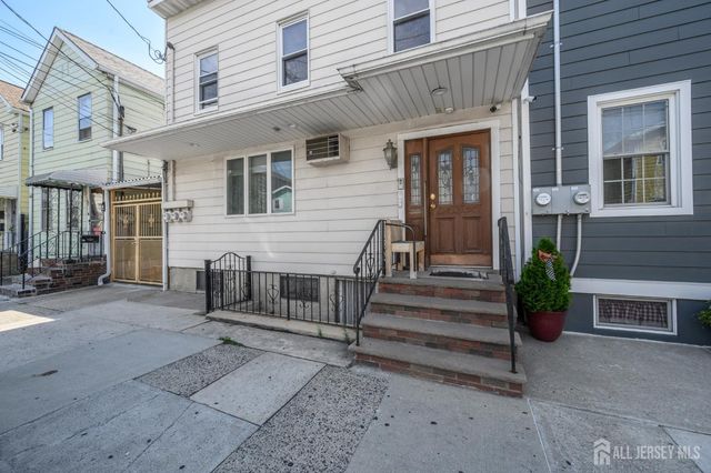 94 Van Buren Street, Newark, NJ 07105