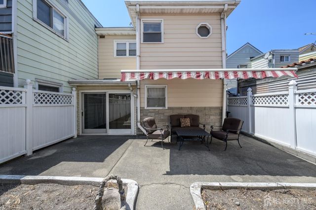 94 Van Buren Street, Newark, NJ 07105