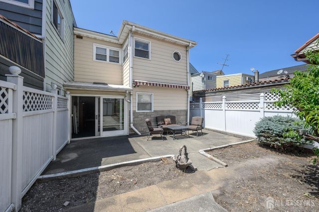 94 Van Buren Street, Newark, NJ 07105