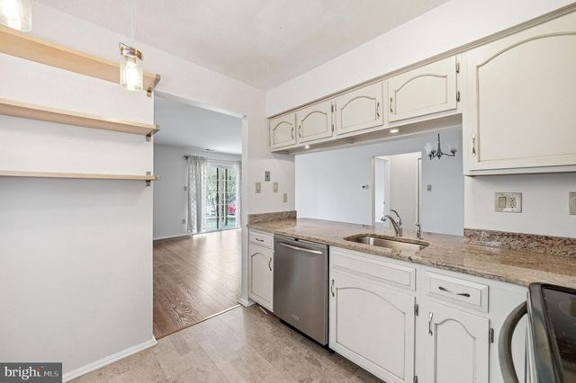 3193A NEILS CT, Mount Laurel, NJ 08054