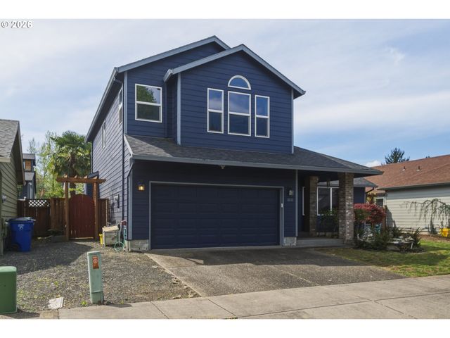 1818 Ne BLUE HERON Dr, Portland, OR 97211