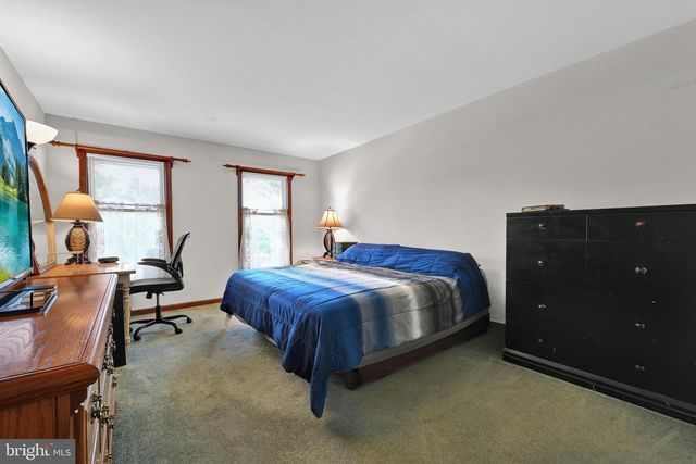 218 MASON DR, Ephrata, PA 17522
