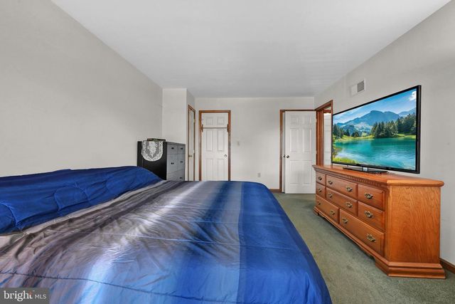 218 MASON DR, Ephrata, PA 17522
