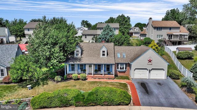 218 MASON DR, Ephrata, PA 17522