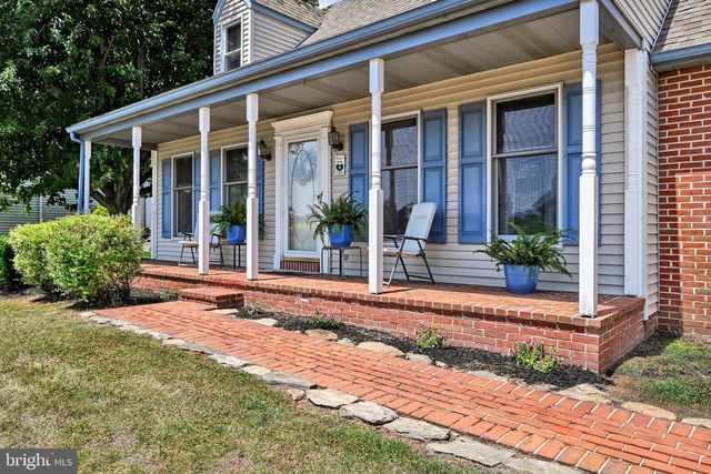 218 MASON DR, Ephrata, PA 17522