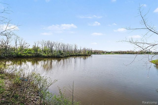 6095 S Sheridan Avenue, Durand, MI 48429
