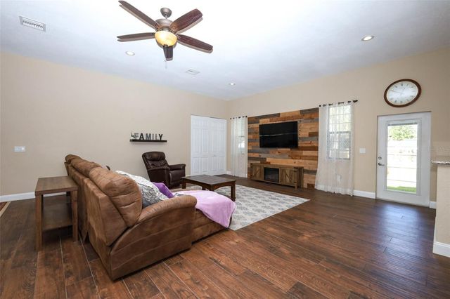 615 CITRUS AVENUE, Oviedo, FL 32765