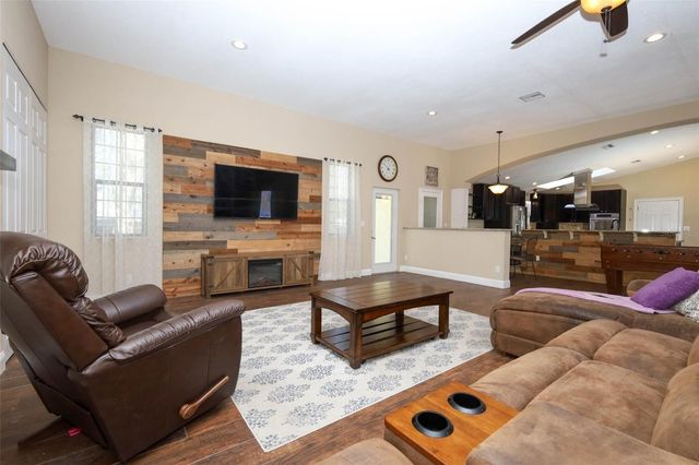 615 CITRUS AVENUE, Oviedo, FL 32765