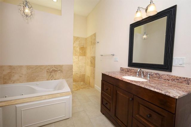 615 CITRUS AVENUE, Oviedo, FL 32765