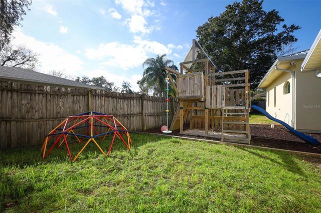 615 CITRUS AVENUE, Oviedo, FL 32765