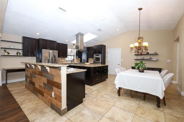 615 CITRUS AVENUE, Oviedo, FL 32765