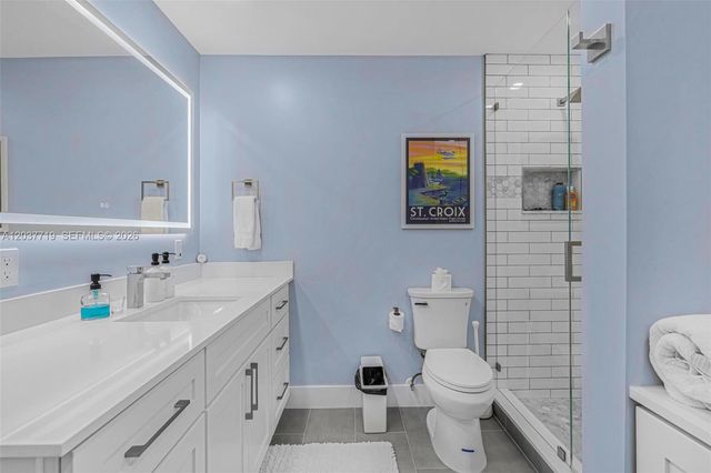 8770 Azalea Ct 203, Tamarac, FL 33321