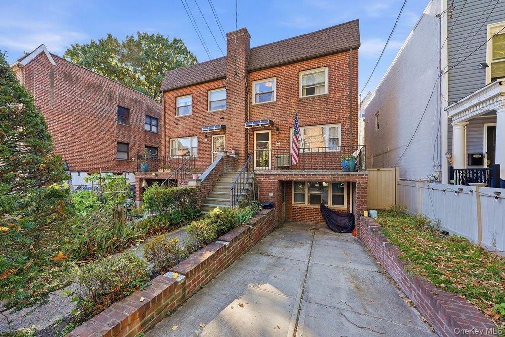 6121 Huxley Avenue, Bronx, NY 10471 — exterior