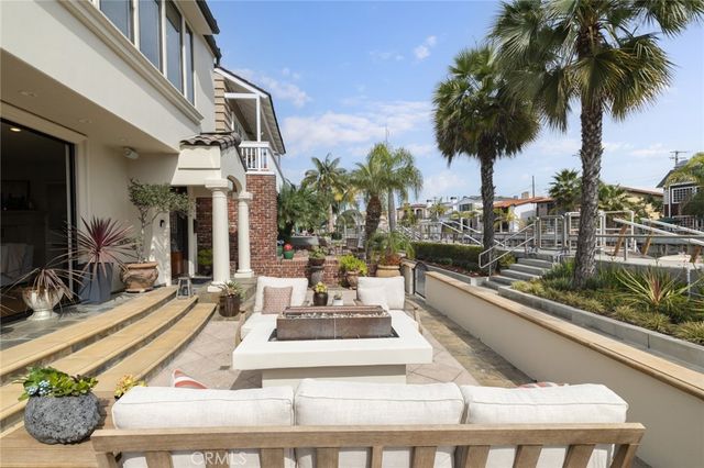 162 Rivo Alto Canal, Long Beach, CA 90803