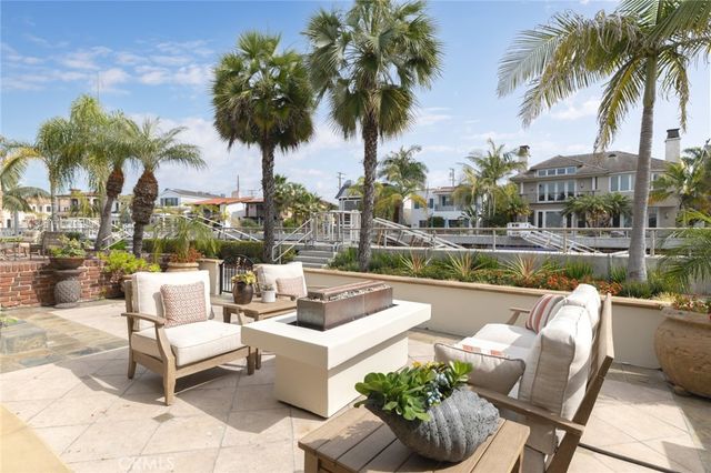 162 Rivo Alto Canal, Long Beach, CA 90803