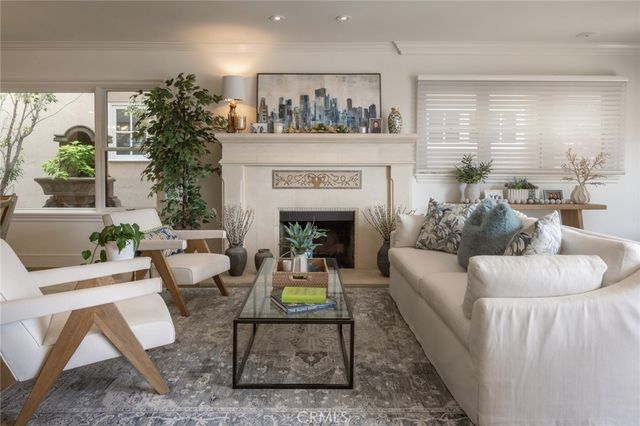 162 Rivo Alto Canal, Long Beach, CA 90803