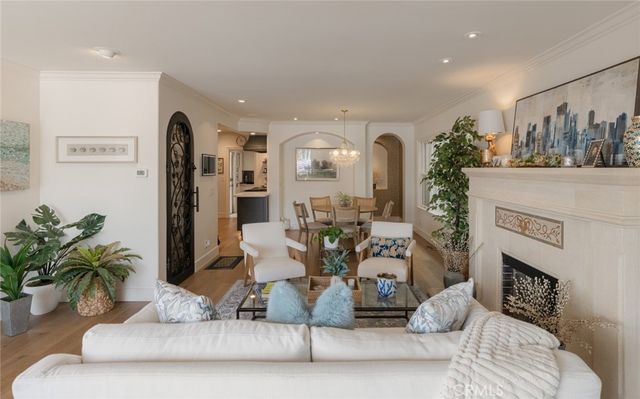 162 Rivo Alto Canal, Long Beach, CA 90803