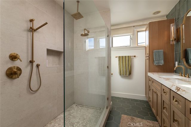162 Rivo Alto Canal, Long Beach, CA 90803