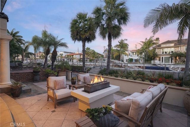 162 Rivo Alto Canal, Long Beach, CA 90803