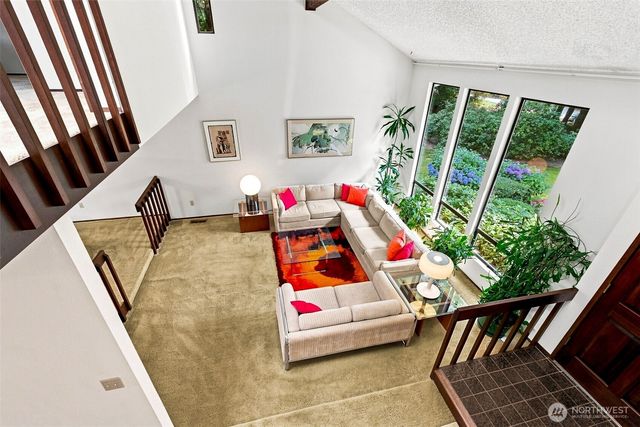 26340 SE 158 Street, Issaquah, WA 98027