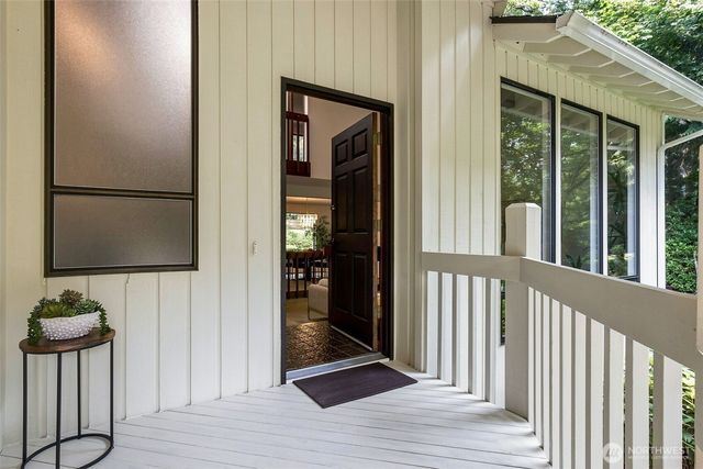 26340 SE 158 Street, Issaquah, WA 98027