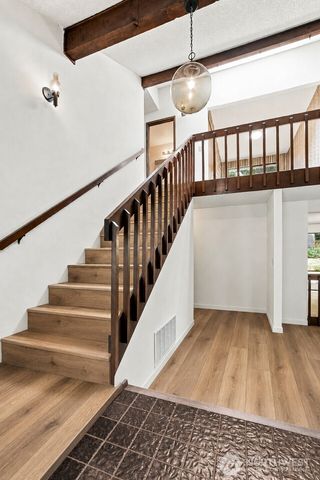 26340 SE 158 Street, Issaquah, WA 98027
