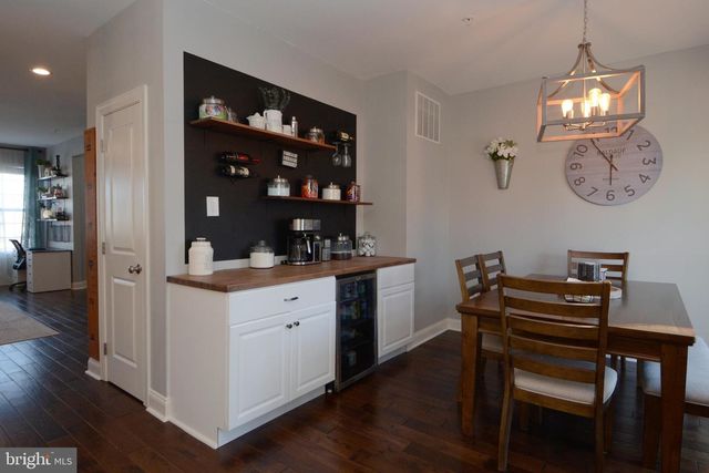 326 W HAMLIN AVE, Telford, PA 18969