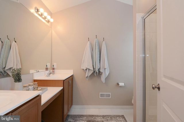 326 W HAMLIN AVE, Telford, PA 18969