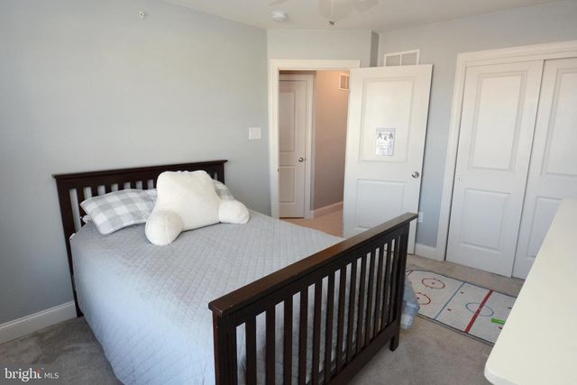 326 W HAMLIN AVE, Telford, PA 18969