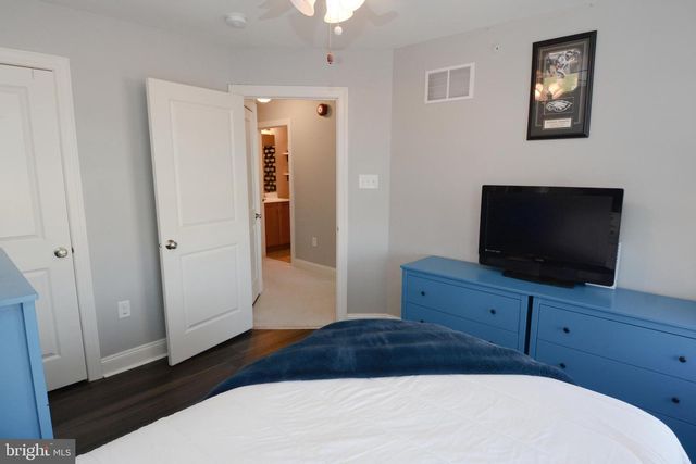 326 W HAMLIN AVE, Telford, PA 18969