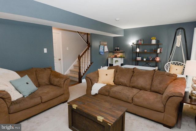 326 W HAMLIN AVE, Telford, PA 18969