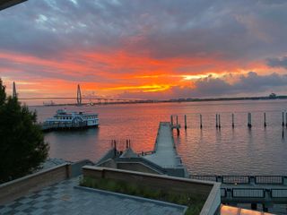 330 Concord Street Th 21, Charleston, SC 29401