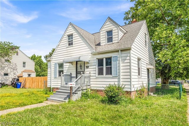 13702 Wainstead Avenue, Cleveland, OH 44111