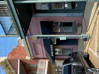 164 W Center Street, Canton, MS 39046