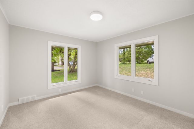 1214 19th Street, West Des Moines, IA 50265