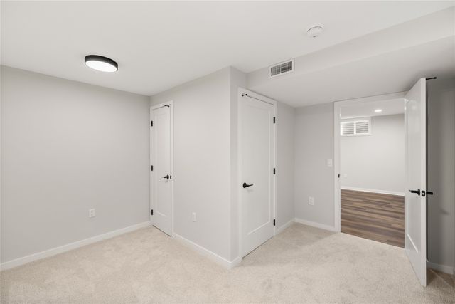 1214 19th Street, West Des Moines, IA 50265