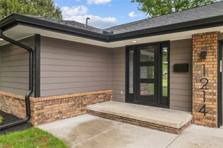 1214 19th Street, West Des Moines, IA 50265