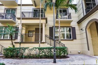 2609 NE 14th Avenue 114, Wilton Manors, FL 33334