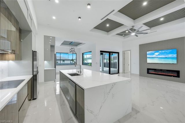 342 31st AVE, Cape Coral, FL 33991
