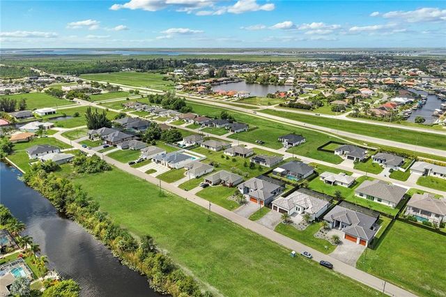 342 31st AVE, Cape Coral, FL 33991