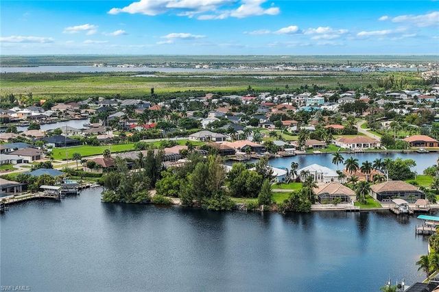 342 31st AVE, Cape Coral, FL 33991