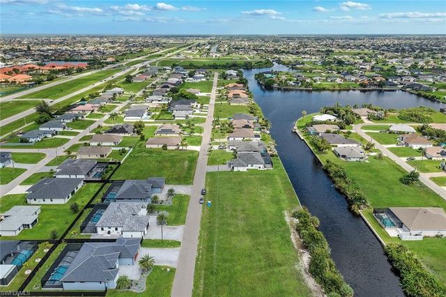 342 31st AVE, Cape Coral, FL 33991