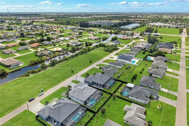 342 31st AVE, Cape Coral, FL 33991